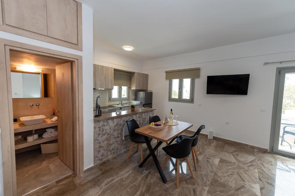 Kuchyň nebo kuchyňský kout v ubytování Studio Elpida Santorini