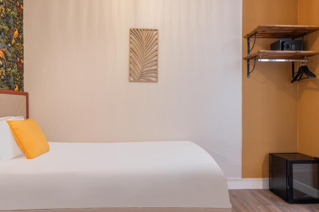 Hôtel Coypel by Magna Arbor - Resim 26