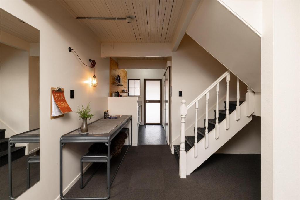 Sherwood Queenstown - Resim 6