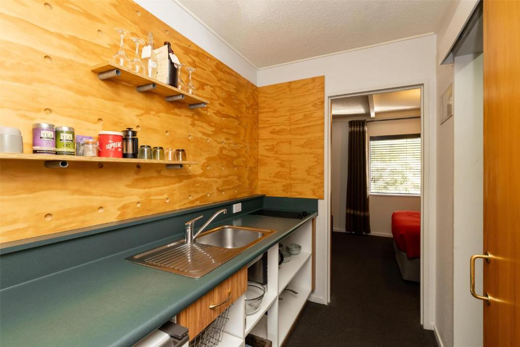 Sherwood Queenstown - Resim 18