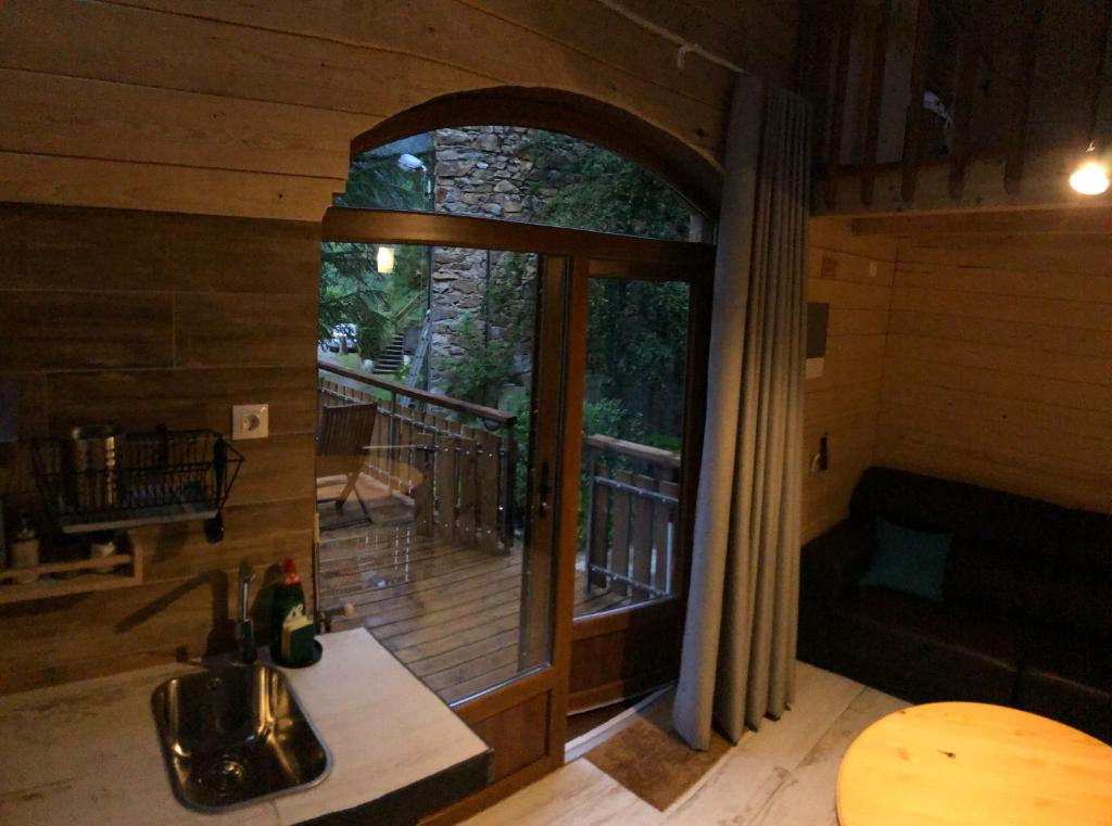 Balkón alebo terasa v ubytovaní La cabana - Els Apartaments del bosc