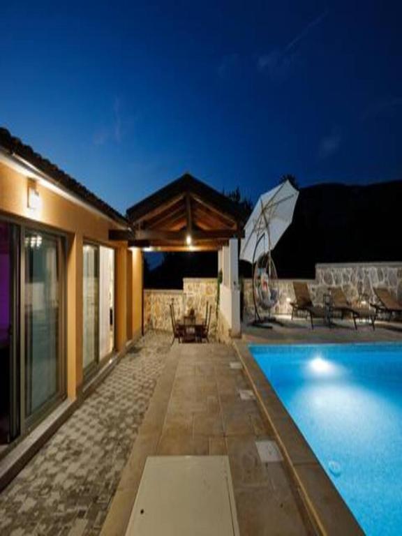 Holiday Home Lišnjak