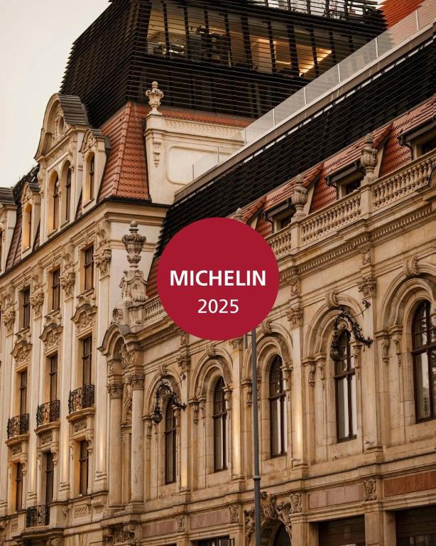 Certifikát, hodnocení, plakát nebo jiný dokument vystavený v ubytování Hotel Monopol