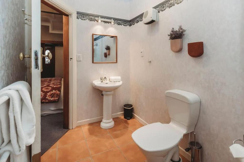 Koupelna v ubytování Timata Ora - 7BR family home in prime location