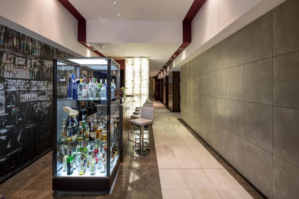 Catalonia Port - Resim 15