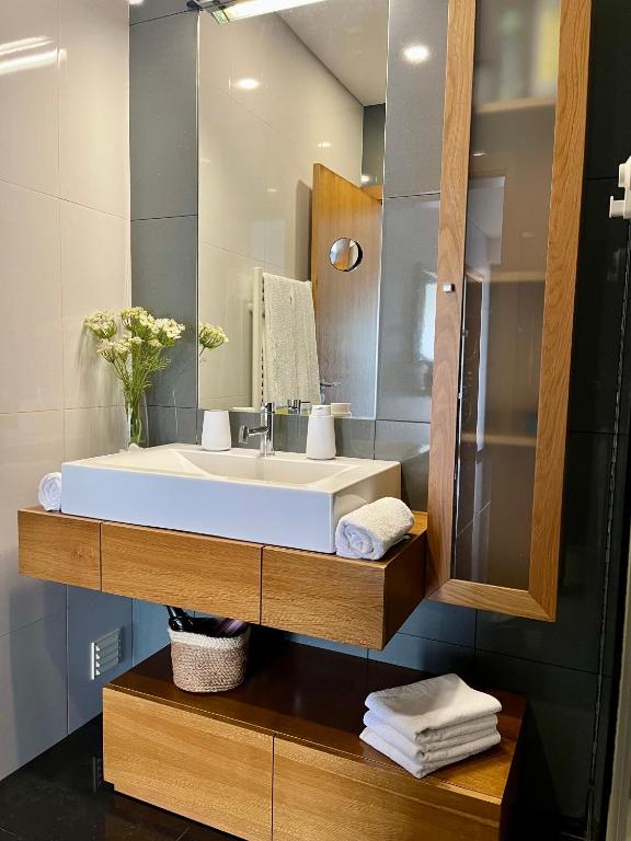 Koupelna v ubytování Crystal House