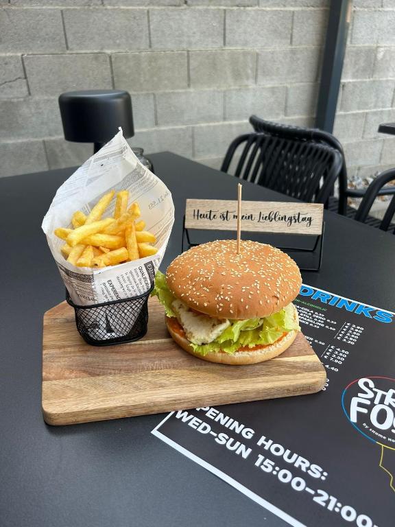 SHOME Hotel Graz I Self-Check-In I Free Parking - Resim 14