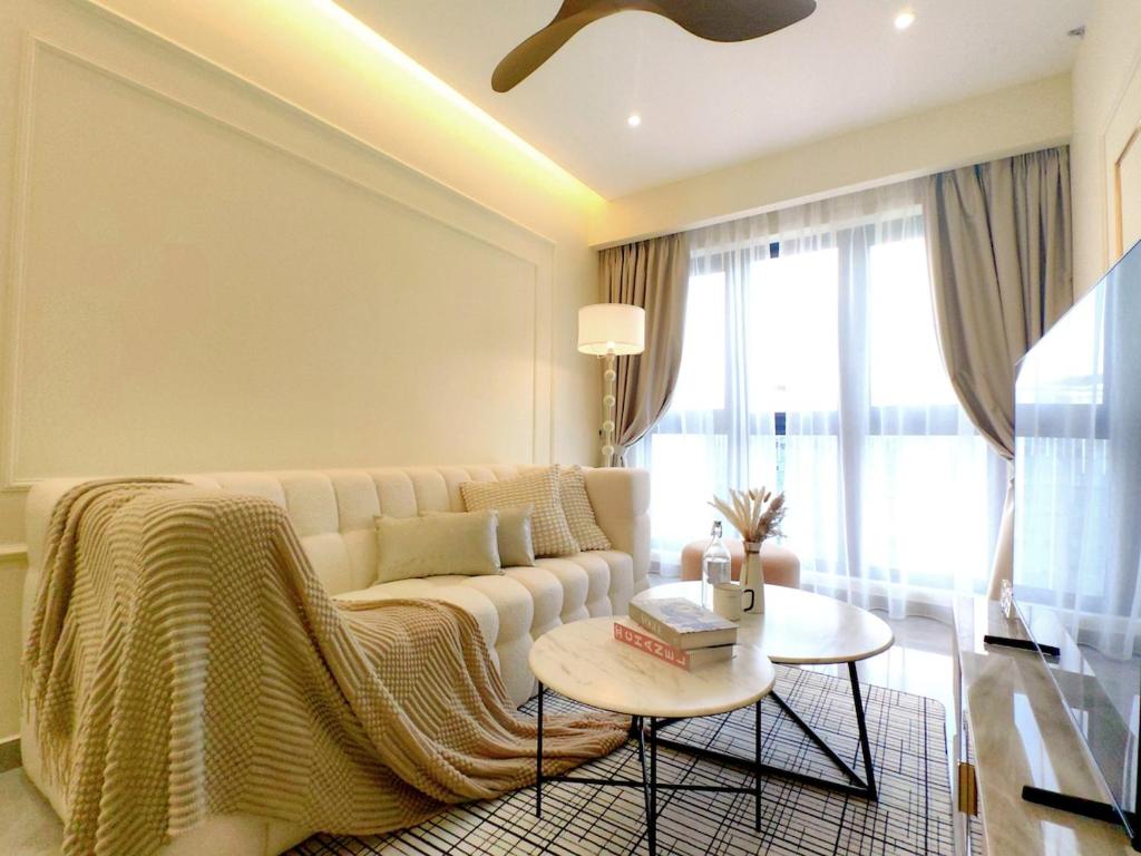 TRX Agile Bukit Bintang Deluxe 8 pax Family Suites, Kuala Lumpur (updated  prices 2026)