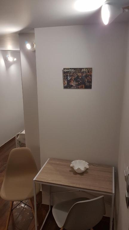 Konstantinos Apartments - Resim 9