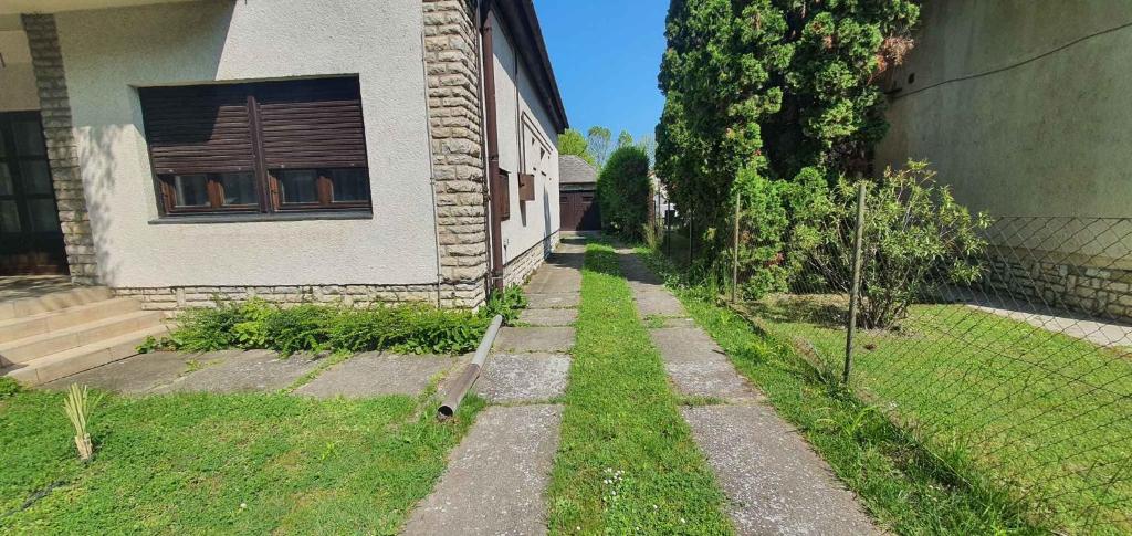 Vonkajšia záhrada v ubytovaní Apartment in Siofok - Balaton 43409