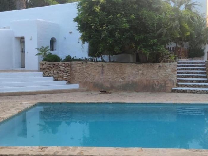 Πισίνα στο ή κοντά στο Finca with Pool Santa Eularia
