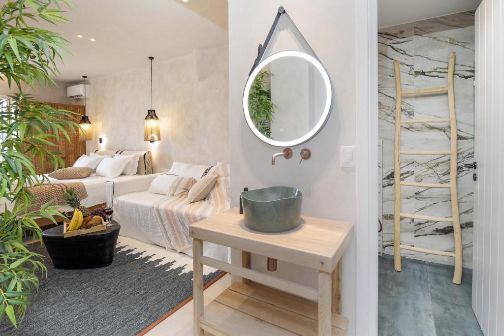 TERRA FOS NAXOS STUDIOS - 6