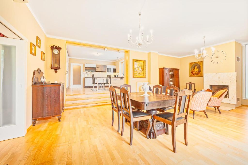 Kuchyň nebo kuchyňský kout v ubytování Hotel ANTARES
