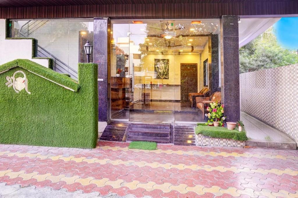 Fotografie z fotogalerie ubytování Super Collection O Shirdi Midtown Formerly Sai Sanket v destinaci Širdi