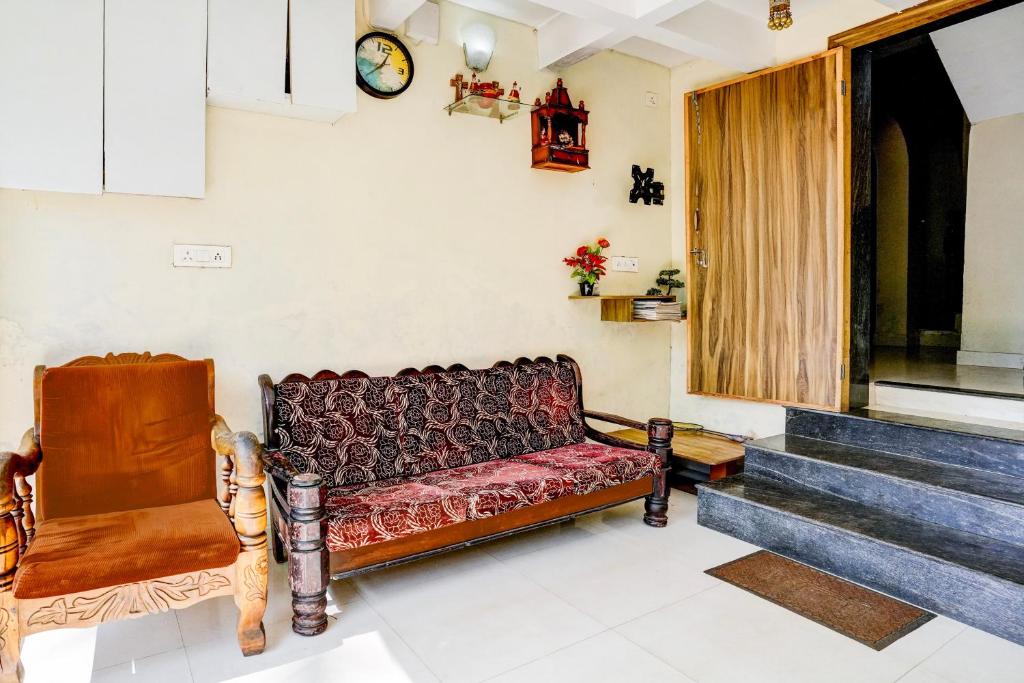 Posezení v ubytování Hotel O Benaulim Beach Goa