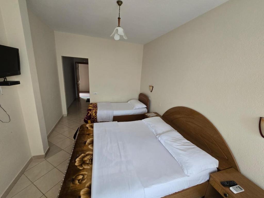 TV a/nebo společenská místnost v ubytování Hotel Belvedere