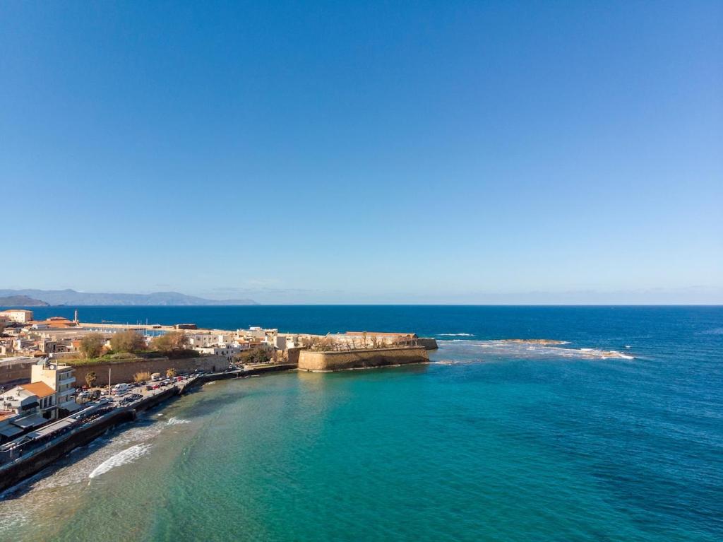 Cosy apartment in Koum Kapi Beach