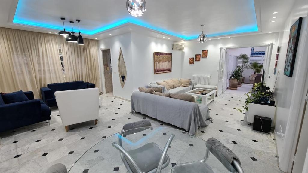 Χώρος καθιστικού στο Dar Narcisse