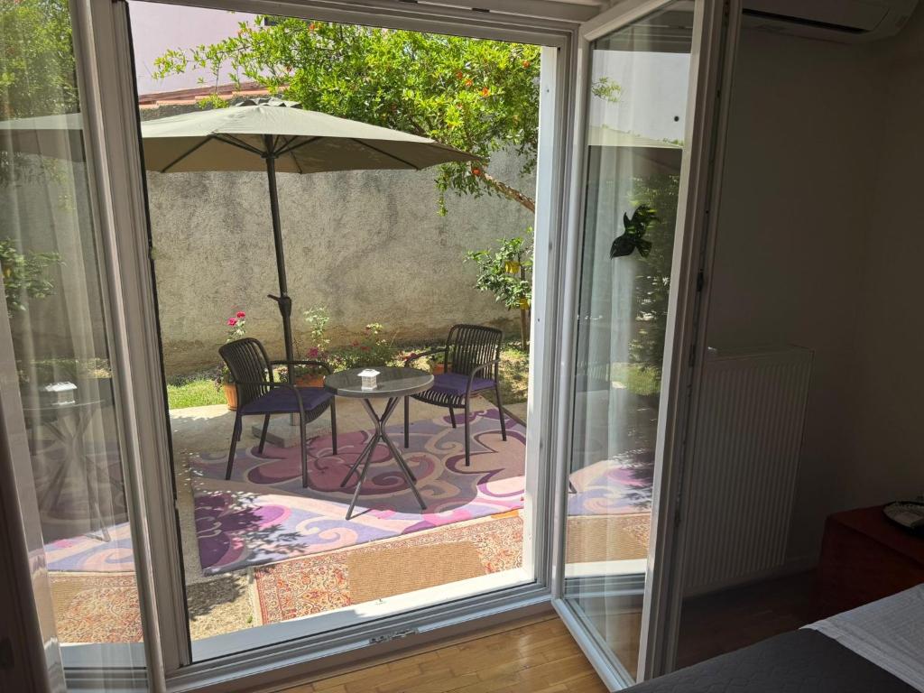 Balkón nebo terasa v ubytování Zimmer Room Trogir Kastela Split