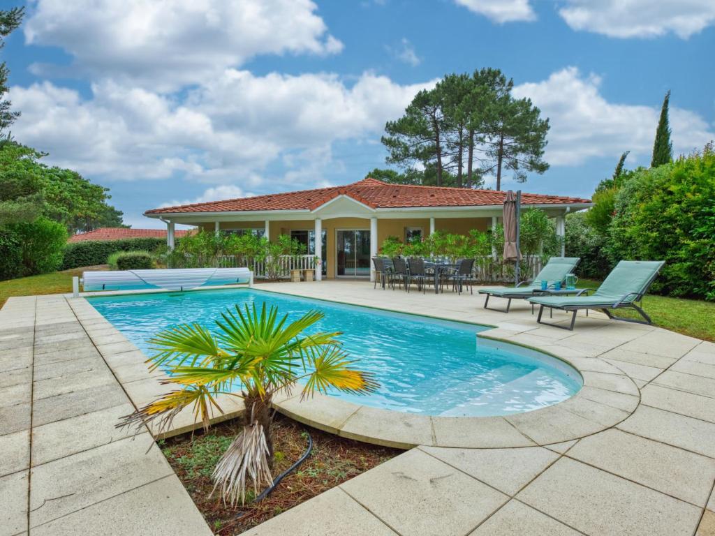 Πισίνα στο ή κοντά στο Holiday Home Eden Parc by Interhome