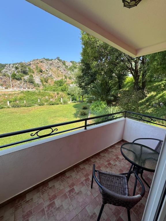 Nespecifikovaný výhled na hory nebo výhled na hory při pohledu z apartmánu