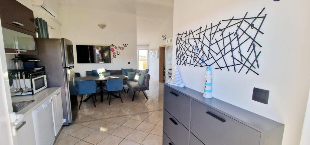 Apartments CVITA Holiday - Four-Bedroom Apartment With Terrace And Sea View