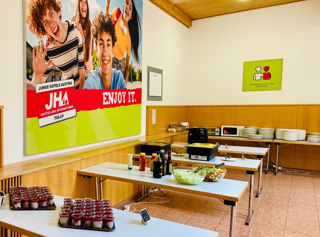 Jedlo v hosteli alebo blízkom okolí