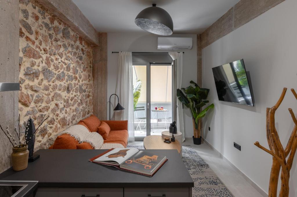 Unique & Stylish Living in Kipseli