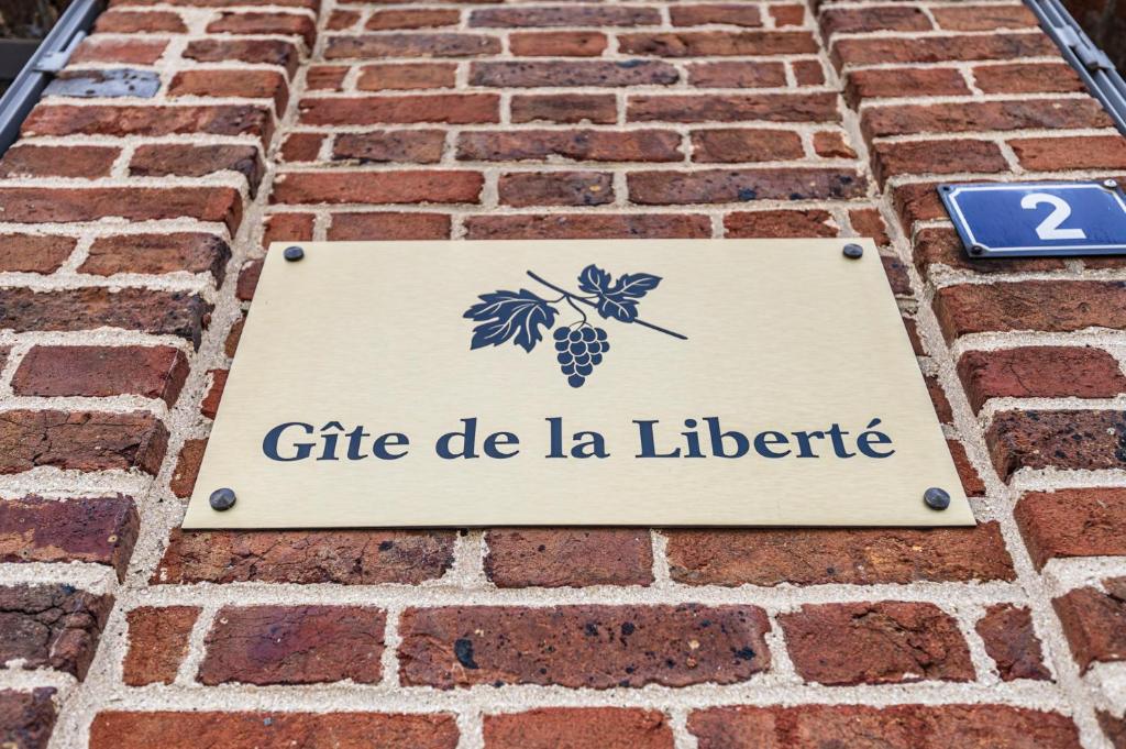 Certifikát, hodnocení, plakát nebo jiný dokument vystavený v ubytování Gîte de la Liberté