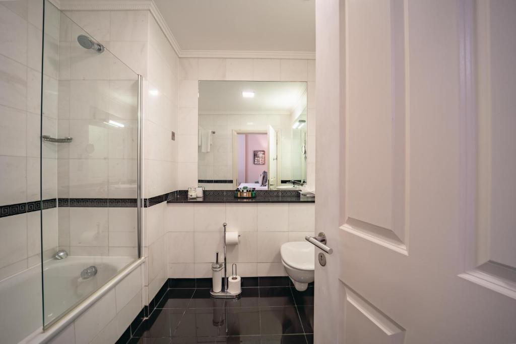 Grange Beauchamp Hotel - Resim 13