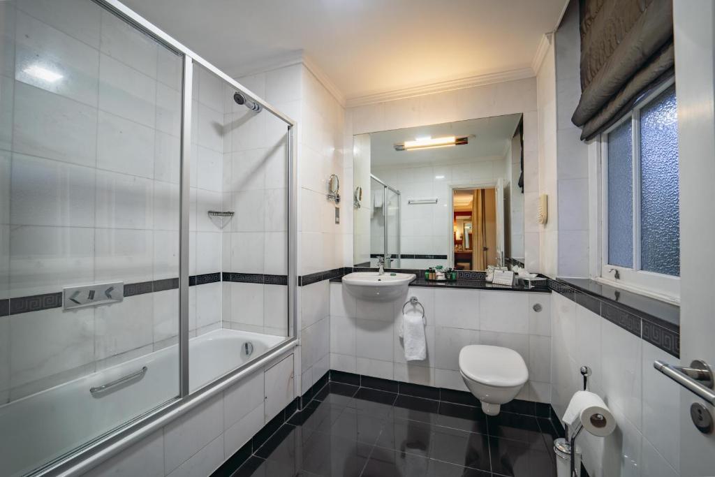 Grange Beauchamp Hotel - Resim 3