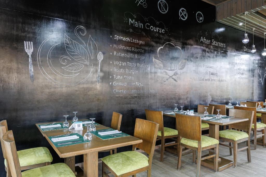 Sunrise Royal Makadi Resort - 18