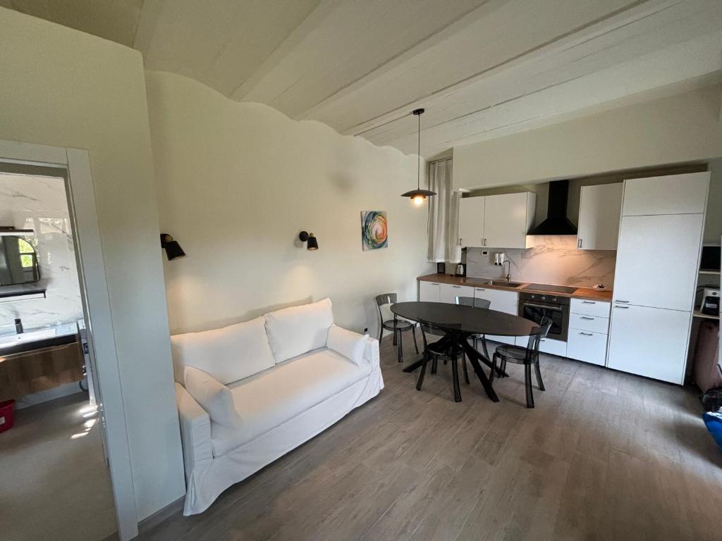 Η κουζίνα ή μικρή κουζίνα στο Cozy Home Away