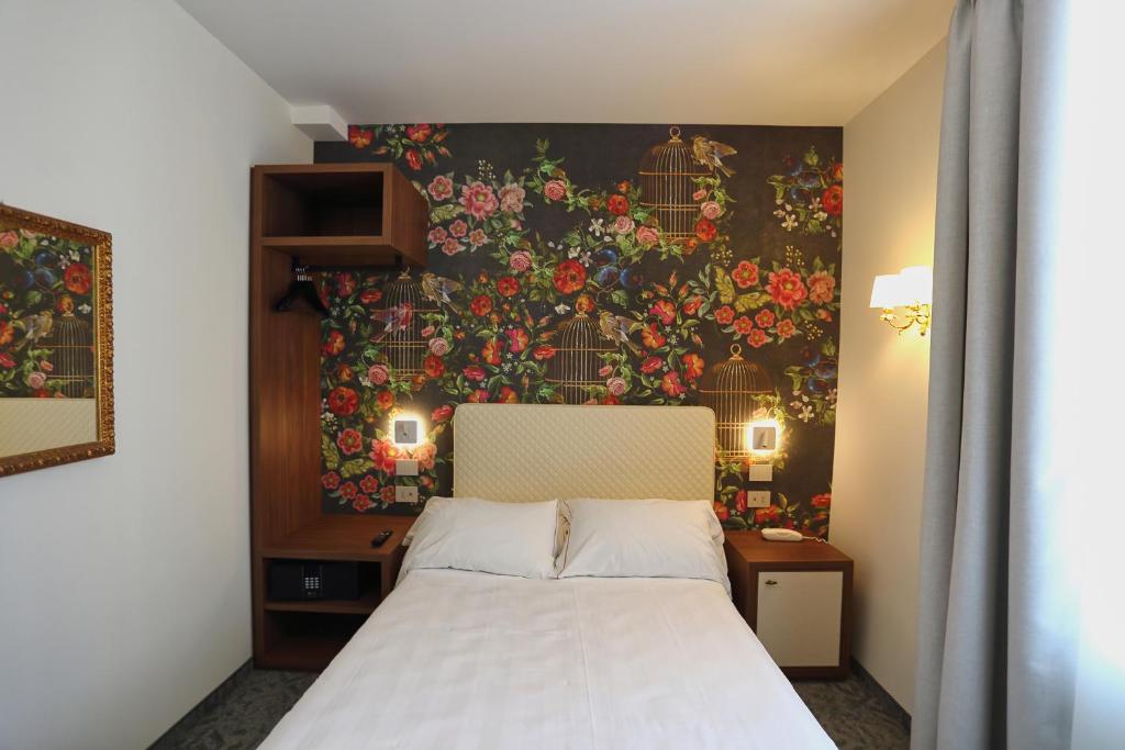 Ai Due Fanali Adults Only - Resim 32