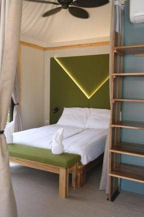 Postel nebo postele na pokoji v ubytování Evia Life Resort