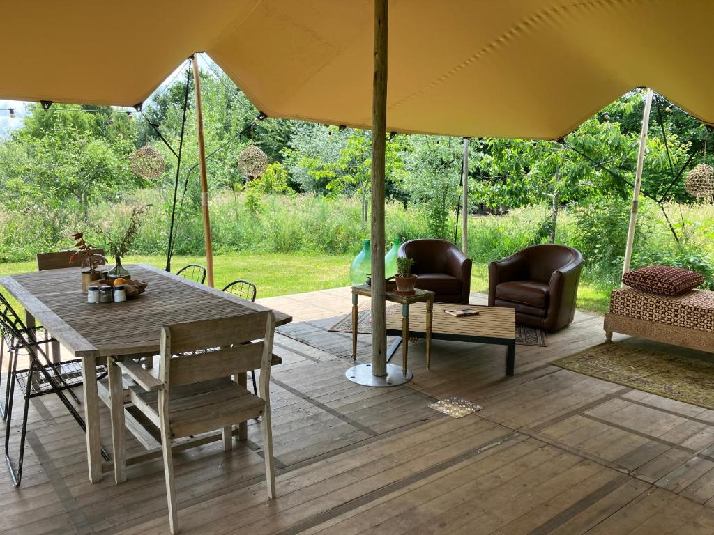 Zahrada ubytování Natuurglamping 't Wijland