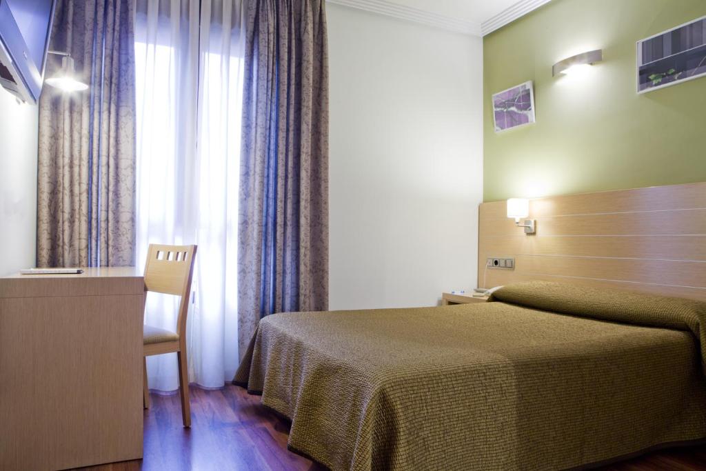 4C Bravo Murillo - Resim 39