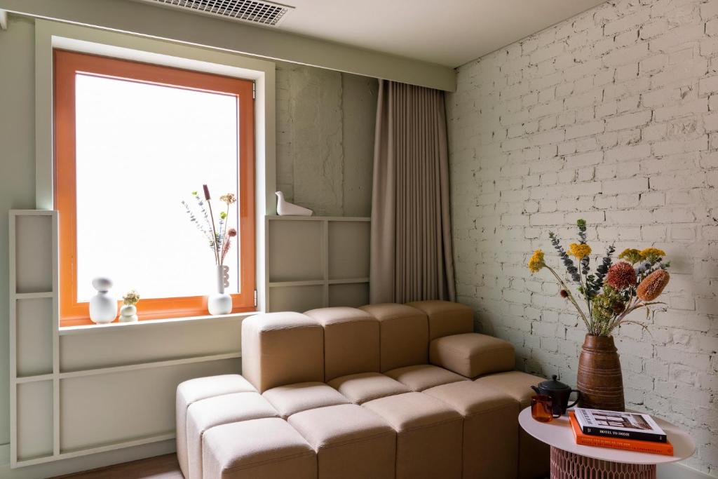 Locke at Broken Wharf - Resim 40