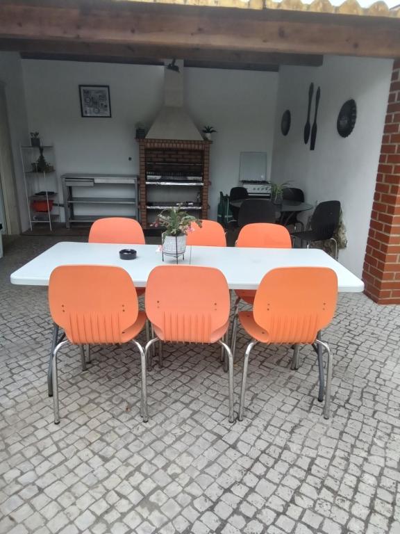 Imagem da galeria de Casa das Laranjeiras em Alqueidão da Serra