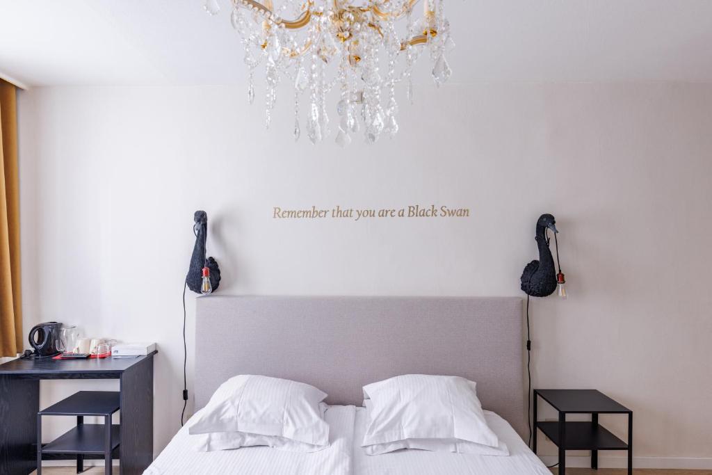 The Black Swan Hotel - Resim 21