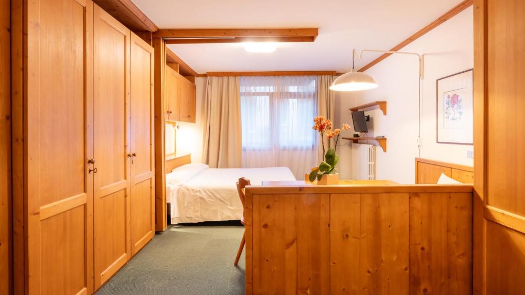 Hotel Cristallino d'Ampezzo - 经济三人间