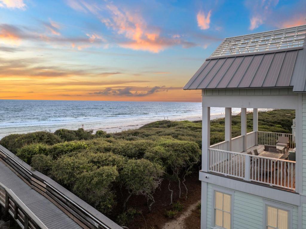 Sea Dream Beach Front Luxury Home in WaterColor - 4BR 4,5BTH home