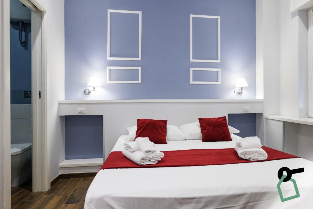 HOTIDAY Room Collection - Napoli Botanique - Resim 26