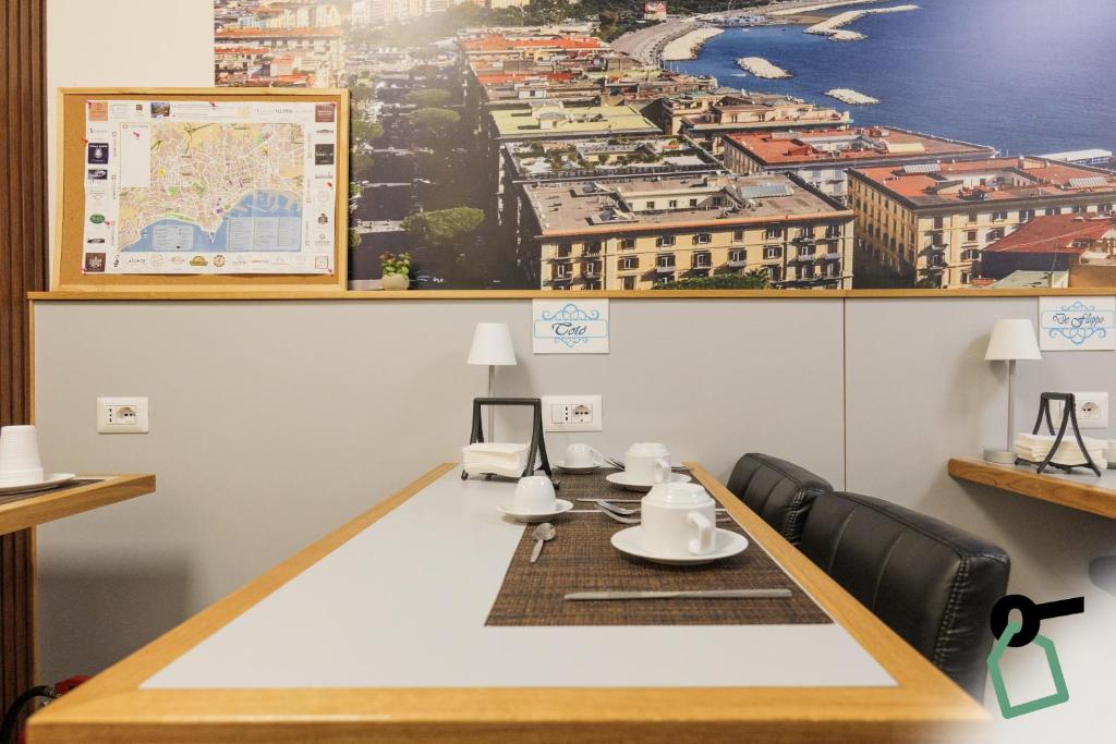 HOTIDAY Room Collection - Napoli Botanique - Resim 13