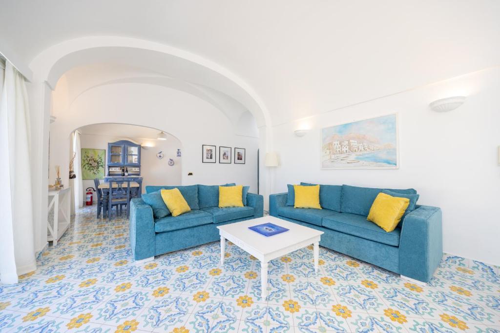 Oliveto Capri apartments - 8