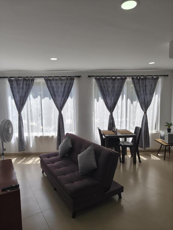 Khu vực ghế ngồi tại Apartamento en Cali