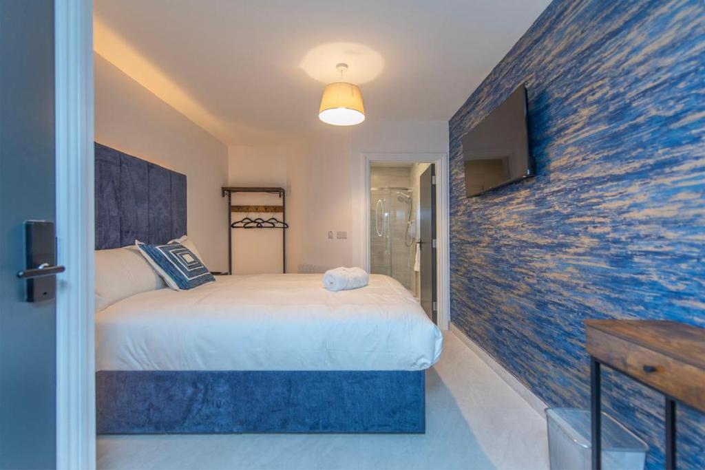 Postel nebo postele na pokoji v ubytování Room in The Heart of Galway