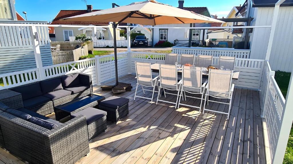 Posezení v ubytování Space to enjoy - 2BR Apt Smögen