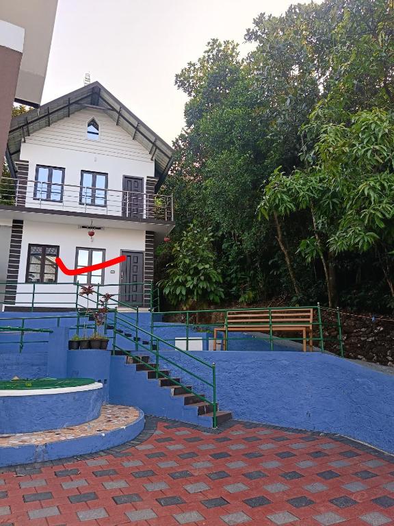 Herní místnost nebo prostor pro děti v ubytování Thekkekara Tourist Home Vagamon