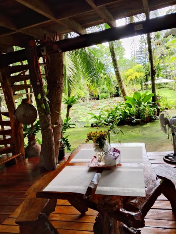 Zahrada ubytování Dumaguete Oasis Treehouse, near airport and mall